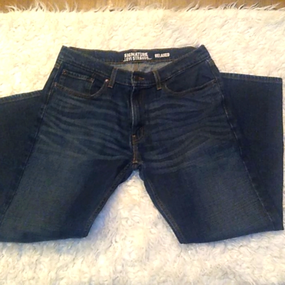 Levi jeans
